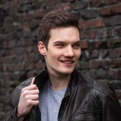 Logo de Kevin Stratvert